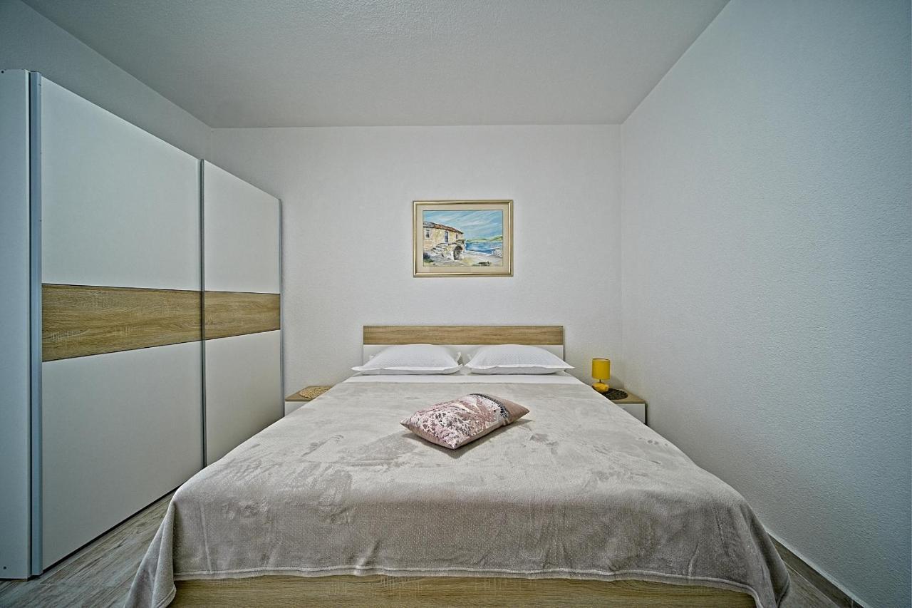 Luxury Apartment "Blue Diamond" Postira Exterior foto