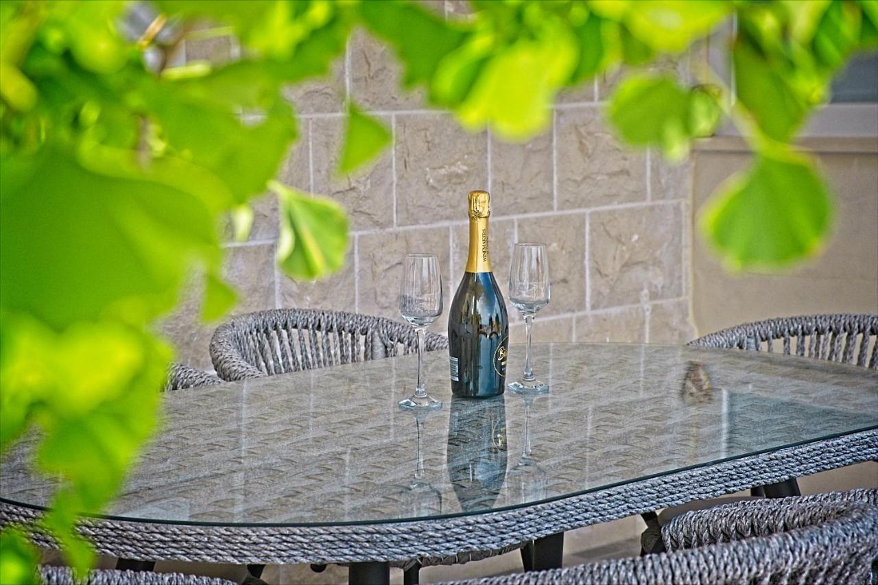 Luxury Apartment "Blue Diamond" Postira Exterior foto