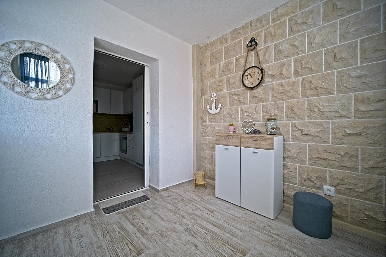 Luxury Apartment "Blue Diamond" Postira Exterior foto